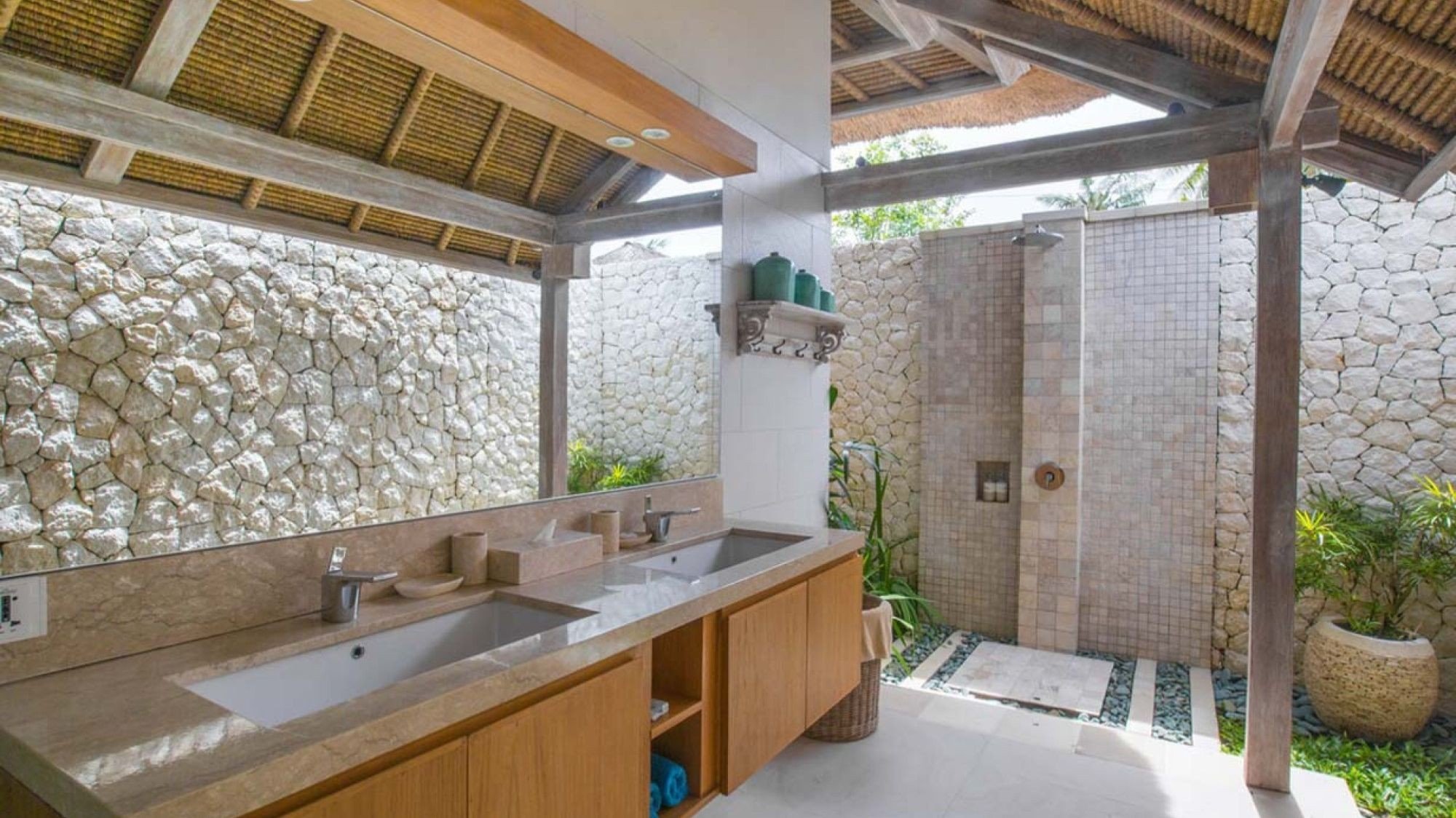 Hai Tide Beach Resort – Two Bedroom Pool Villa, photo 3